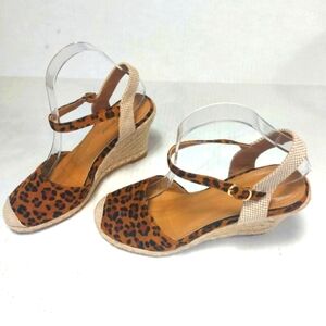 Forever Leopard Print Women's Wedge Sandals Size 8